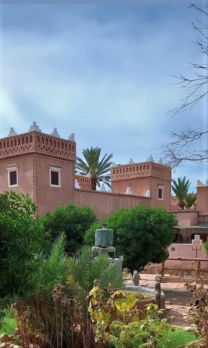 Bed and Breakfast La Kasbah Du Jardin Айт-Бен-Хадду Экстерьер фото